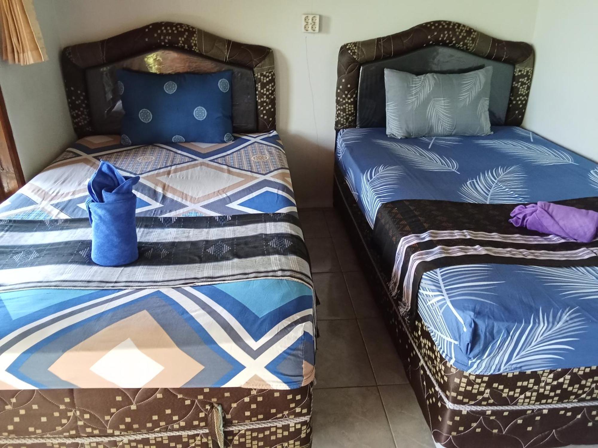 Feby'S Homestay Ekas Rum bild